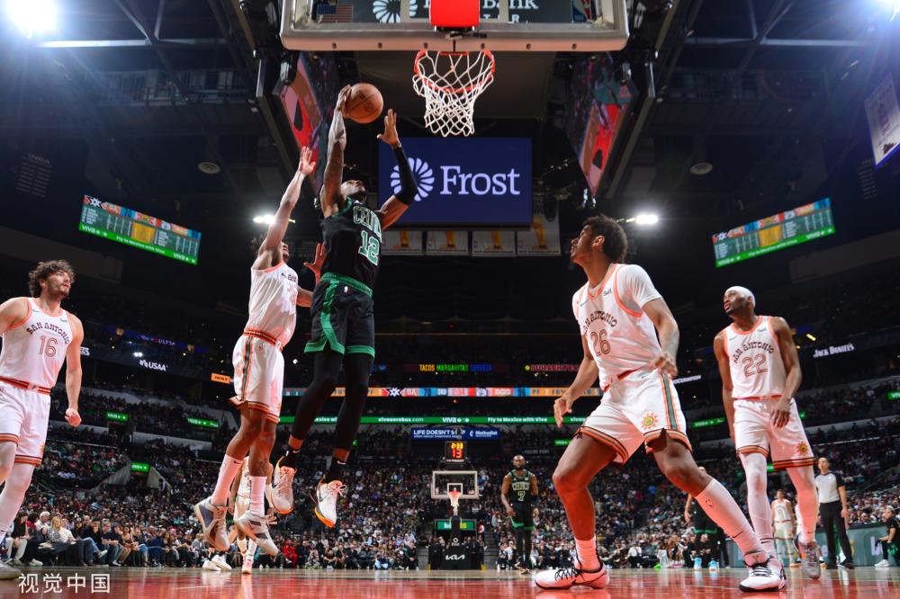 员与球迷的 员与球迷的