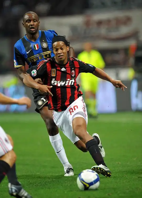 出局无疑让 出局无疑让